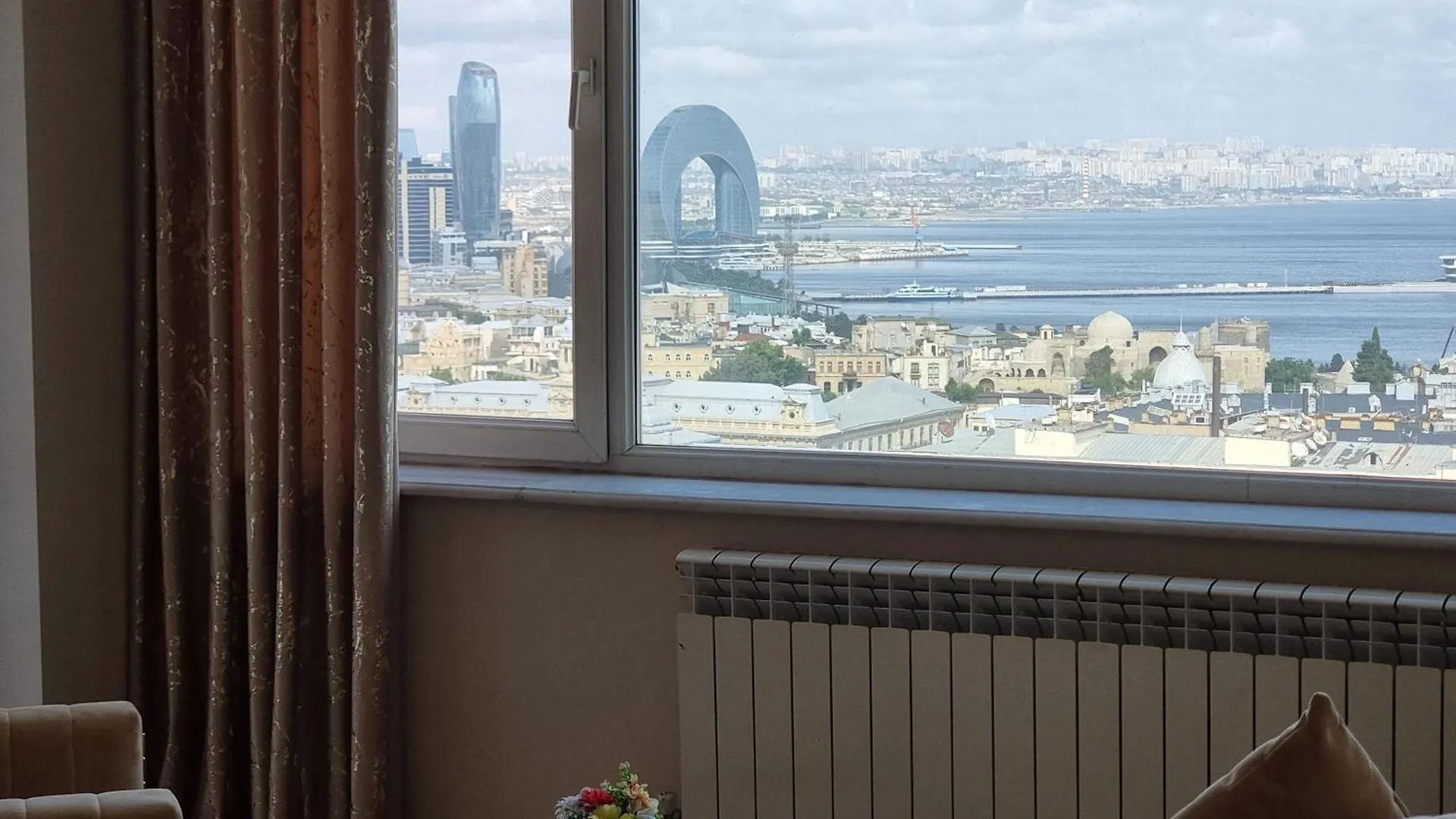 דירה באקו Central Sea View